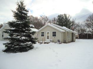 251 Broad St, Michigan Center, MI 49254