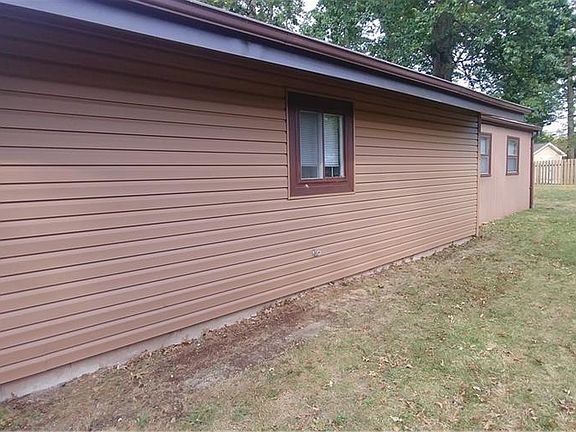 2nd image of 9107 Pin Oak Dr