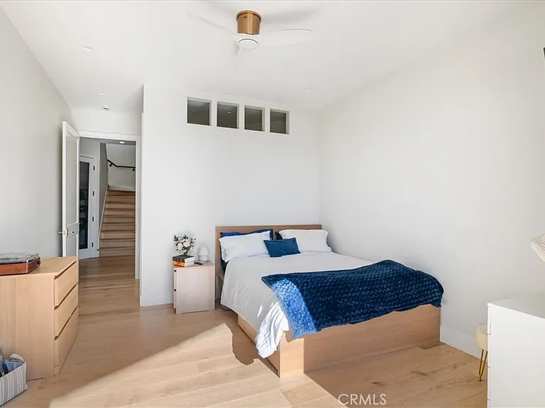 1515 Tahiti Ave — Photo 30