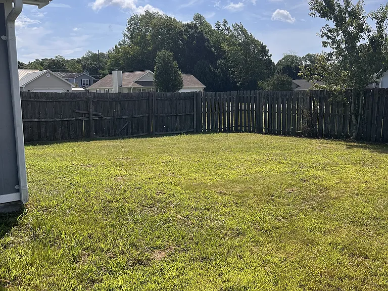 105 Foxtrail Dr — Photo 22