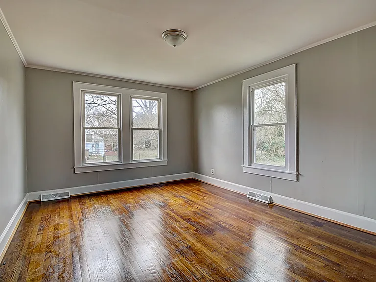 824 Hamrick St — Photo 13