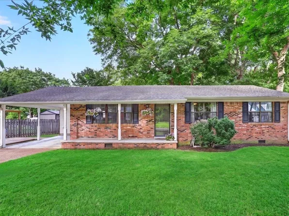 708 S Maple St, Covington, TN 38019