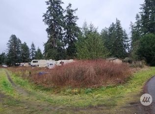 32 Somerville Rd, Chimacum, WA 98325