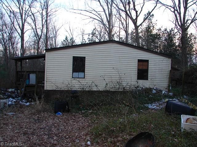 2nd image of 2028 Garren Town Rd