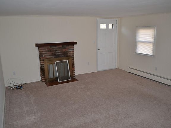 3rd image of 1 McClure St