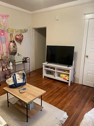 1437 Audubon St #D Photo 1