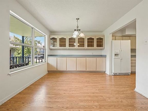 4th image of 672 Marina Dr #672
