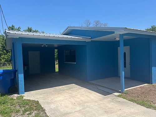 2nd image of 309 NE 5th Ave