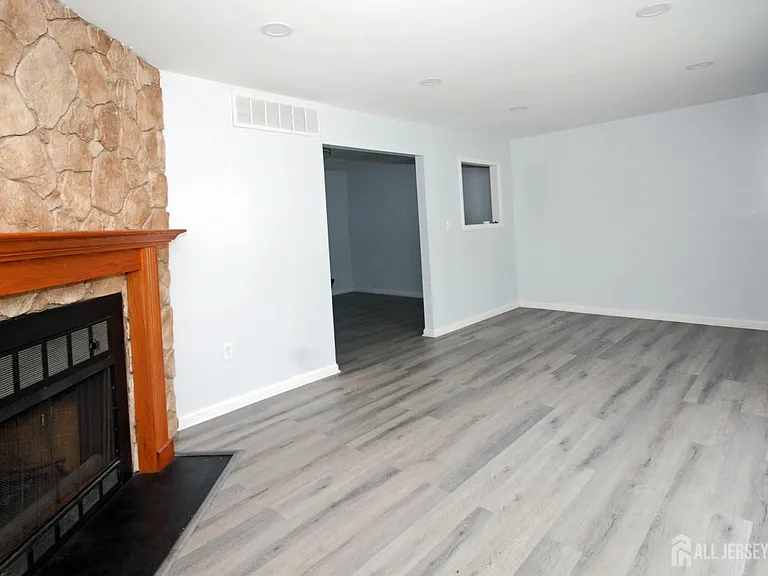 13 Tiger Lilly Ct — Photo 10