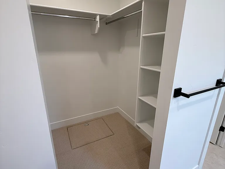 1481 N Burnam Ave — Photo 15
