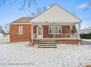 1906 Hall St, Holt, MI 48842