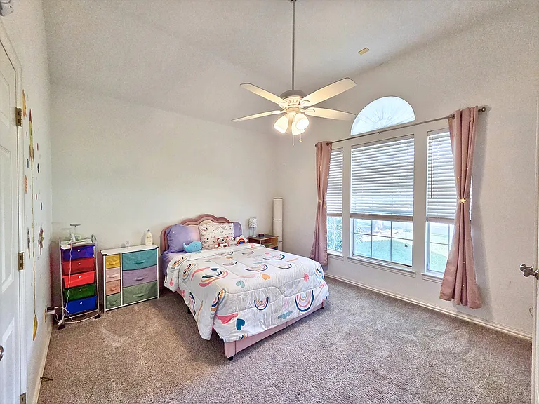 1601 Twilight Dr — Photo 16