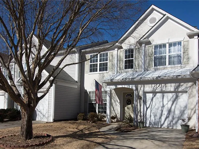 2507 Timbercreek Cir — Photo 5