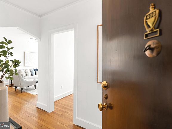 5th image of 3601 Connecticut Ave NW APT 409