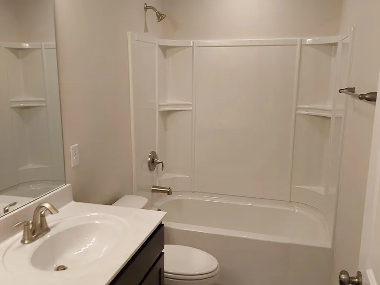 146 Fister Dr — Photo 22