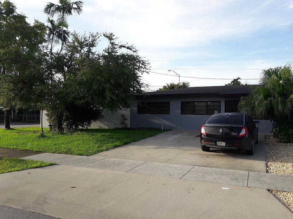2nd image of 540 W 64th Dr