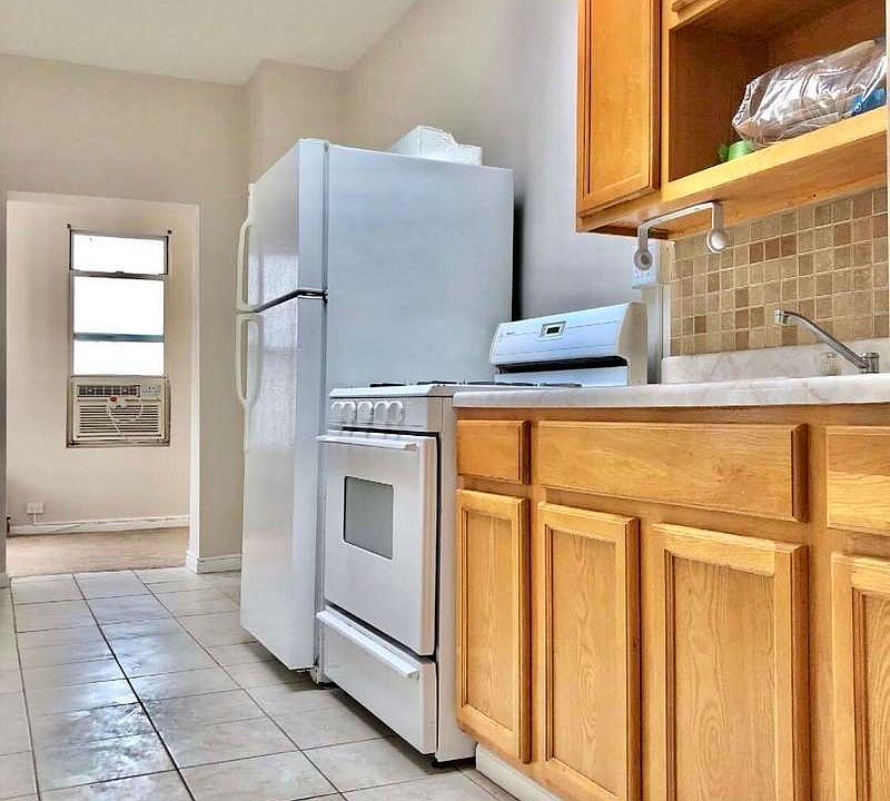 1st image of 25-52 34th St #22