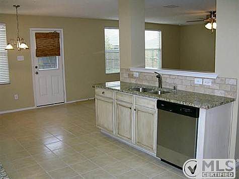 4th image of 2629 S Wavecrest Ct