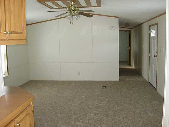 4th image of 5 Greenwich St W