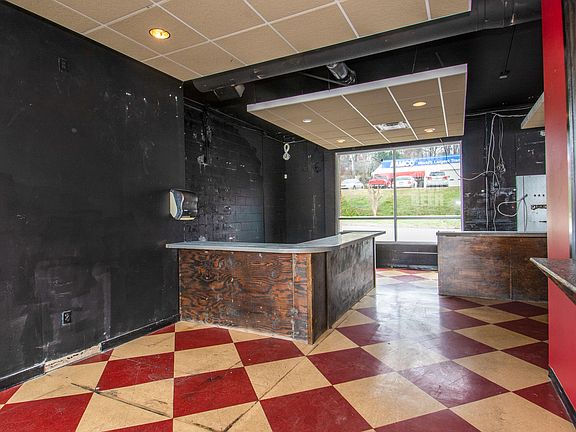 5th image of 102 Stekoia Ln