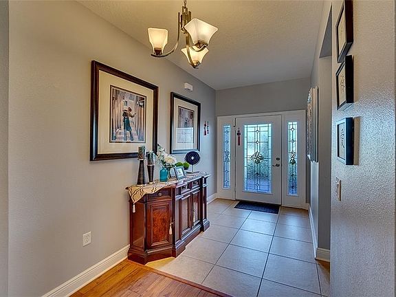 4th image of 6206 75th Ave E