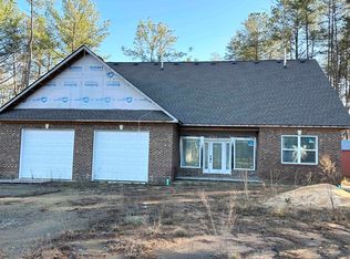 435 Underwood Rd, Campobello, SC 29322