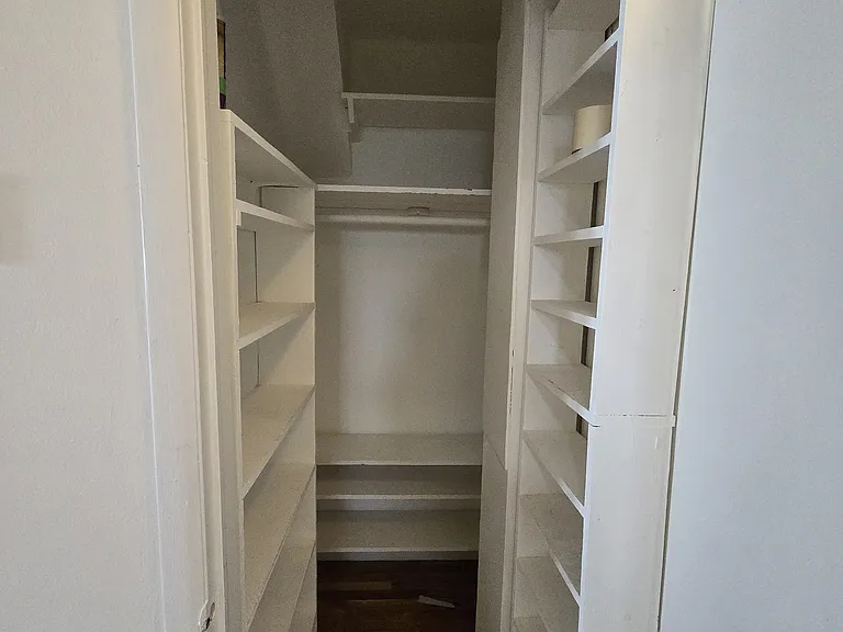90 Harvey Ave #1 — Photo 24