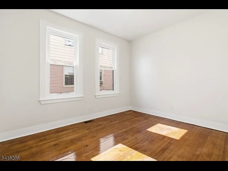 182 Norwood St #1 — Photo 4