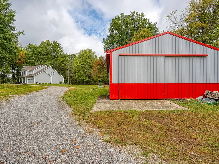 248 Hyatts Rd — Photo 40