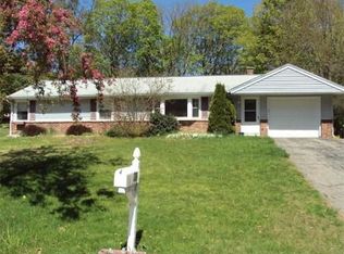 38 Tracy Lyn Rd, Holliston, MA 01746