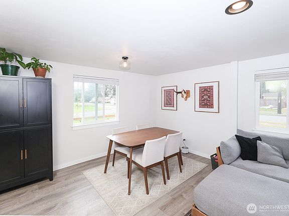 5th image of 1003 N Fruitdale Road