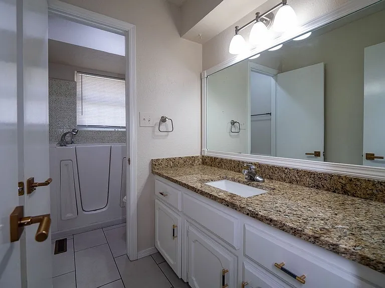 3306 Pheasant Run Rd — Photo 31