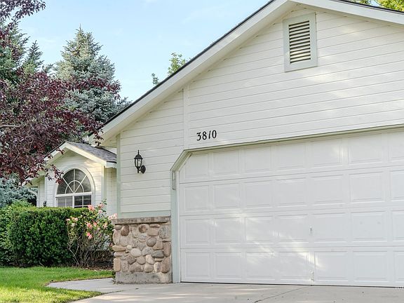 5th image of 3810 E Anemone Ct
