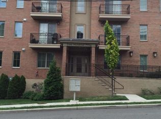250 Laird Ave #CO204-204, Cliffside Park, NJ
