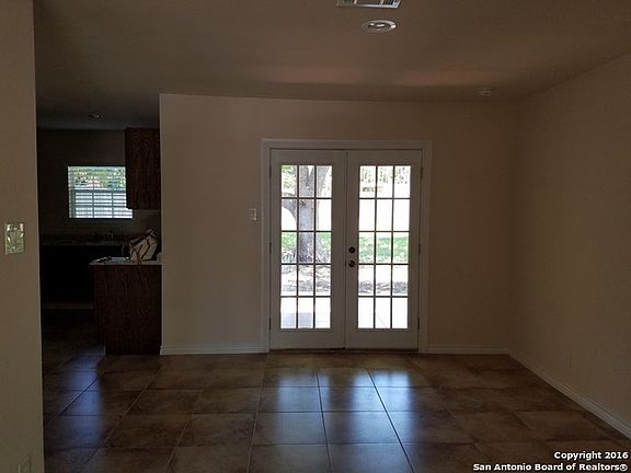 5th image of 1502 Laven Dr