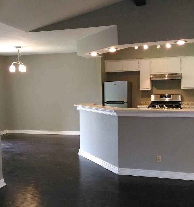 1st image of 2334 Twisted Oaks Dr