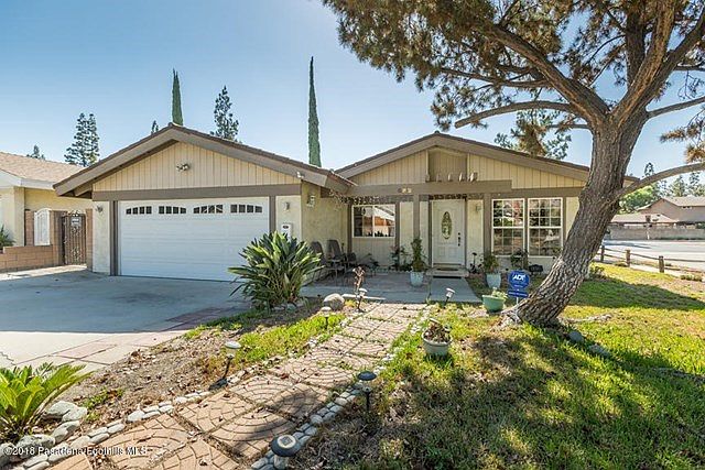 682 E Edith Ann Dr_037