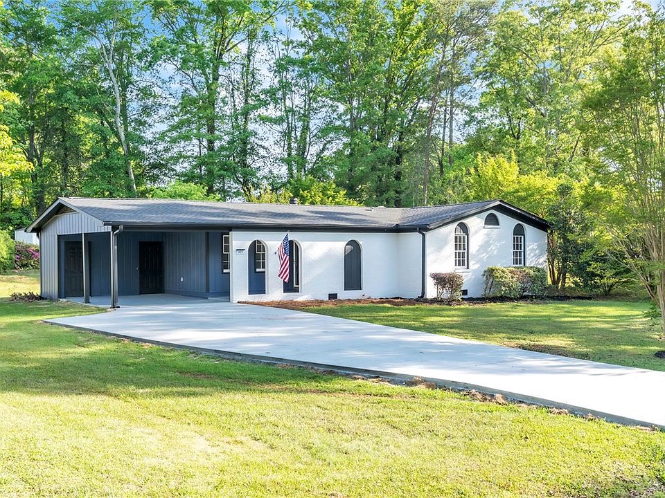 1st image of 403 Keith Ln