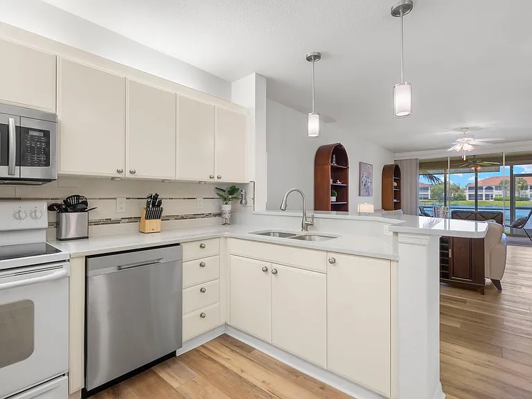 23821 Marbella Bay Rd #102 — Photo 3