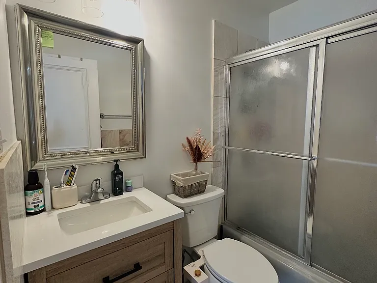 1550 N Lake Shore Dr #4D — Photo 25