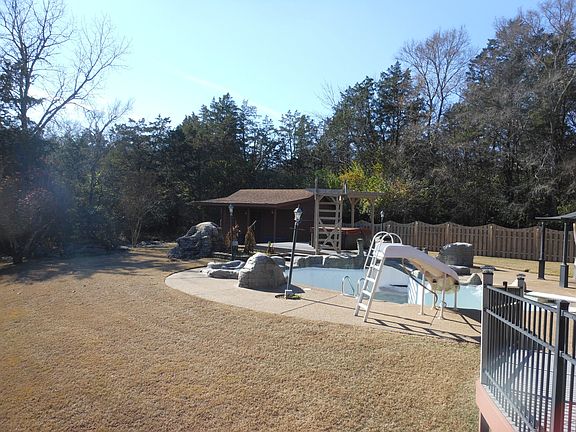 3rd image of 2843 Couchville Pike