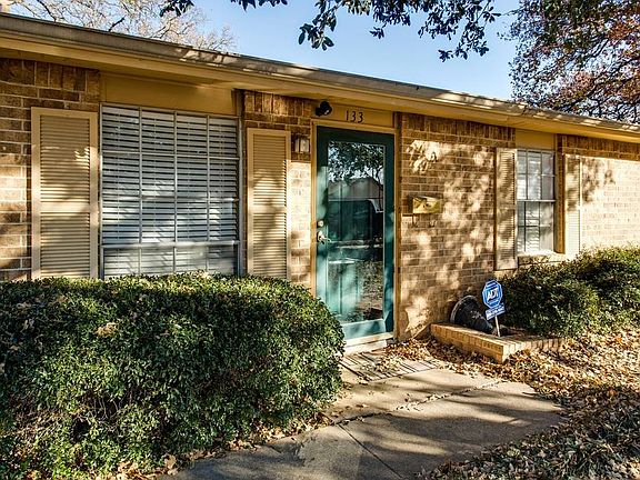 4th image of 133 Janwood Pl