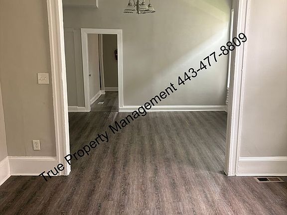 3rd image of 3516 Spaulding Ave