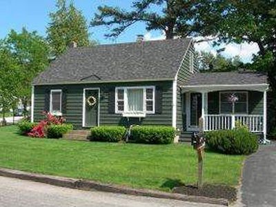 325 Elgin Ave, Manchester, NH, 03104