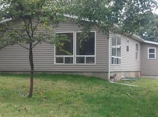 604 E Logan St, Ottawa, KS 66067