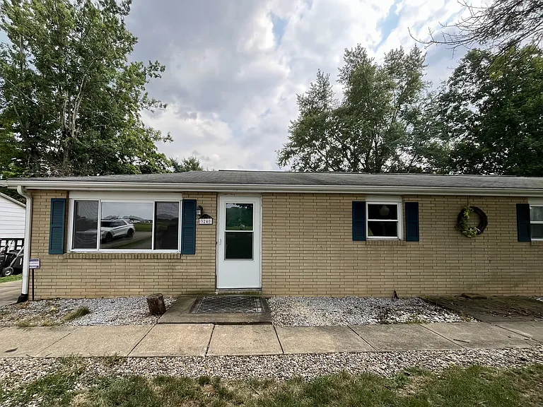 3240 Diamond St NE #3240 — Photo 2