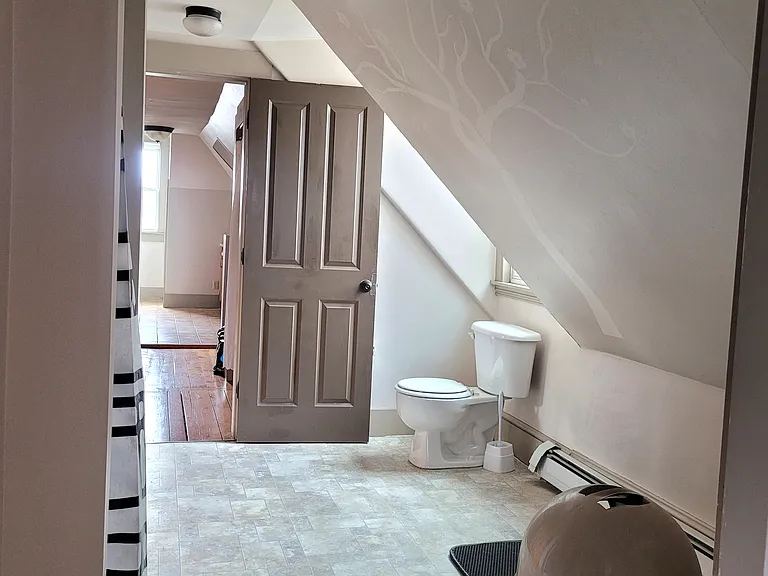 32 Ellsworth St #3 — Photo 11