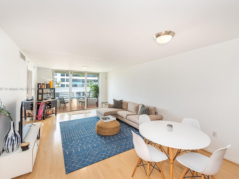 2nd image of 1401 Bay Rd #530