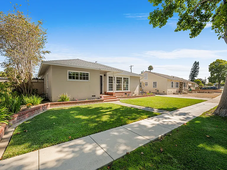 5915 E Rosebay St — Photo 5
