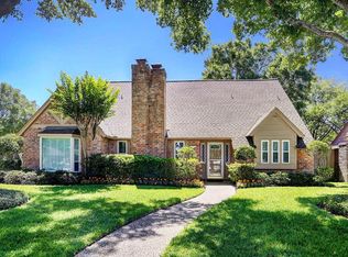 1703 Valley Vista Dr, Houston, TX 77077